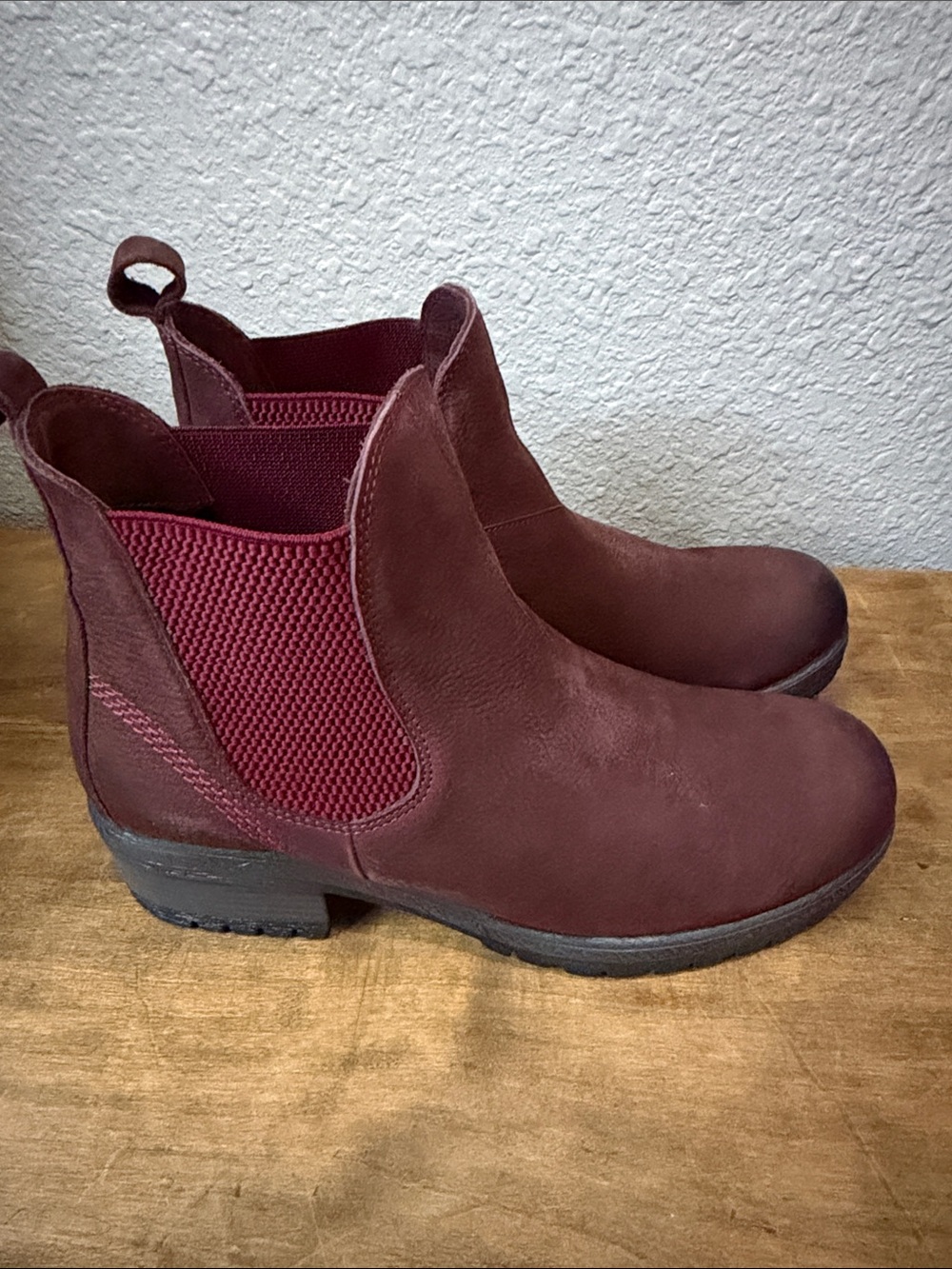 Miz Mooz women’s Chelsea Boot - Burgundy size 38 7.5/8 - Picture 3 of 6